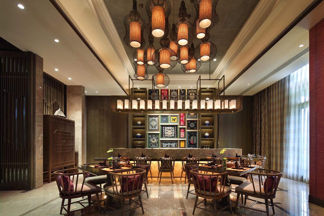 Wanda Realm Liuzhou Hotel Exterior photo
